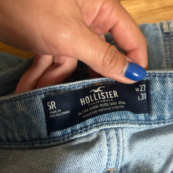 Hollister jean - Picture 3 of 4